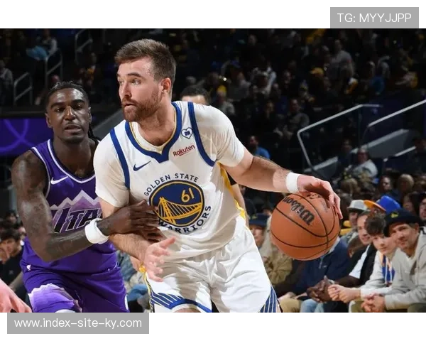 太阳轮换阵容大幅缩水 双向合同球员获得出场机会